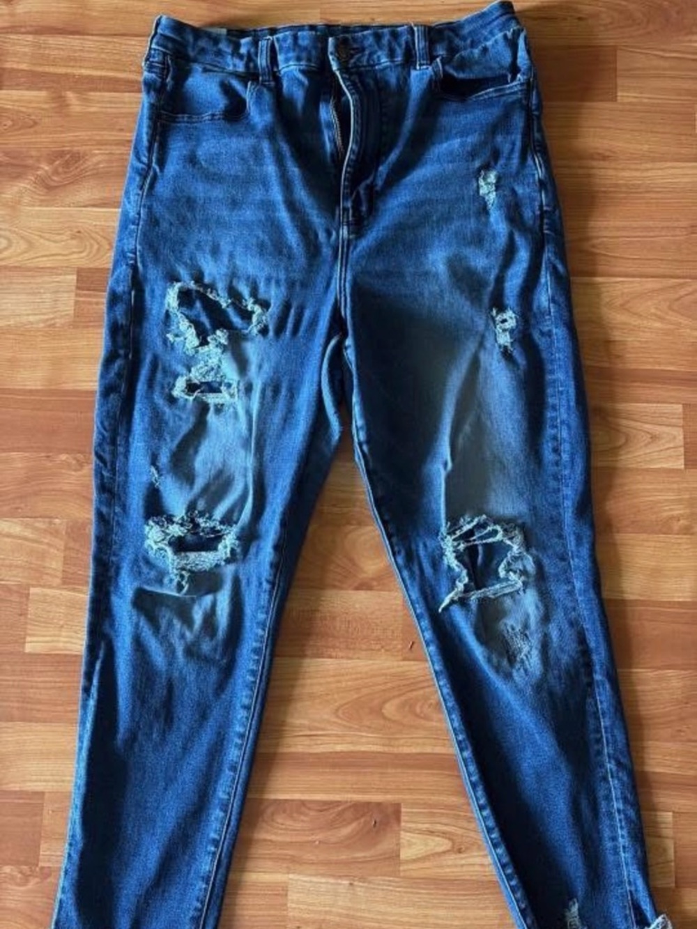 American Eagle Dark Blue Distressed Skinny Jeans ( SHORT)